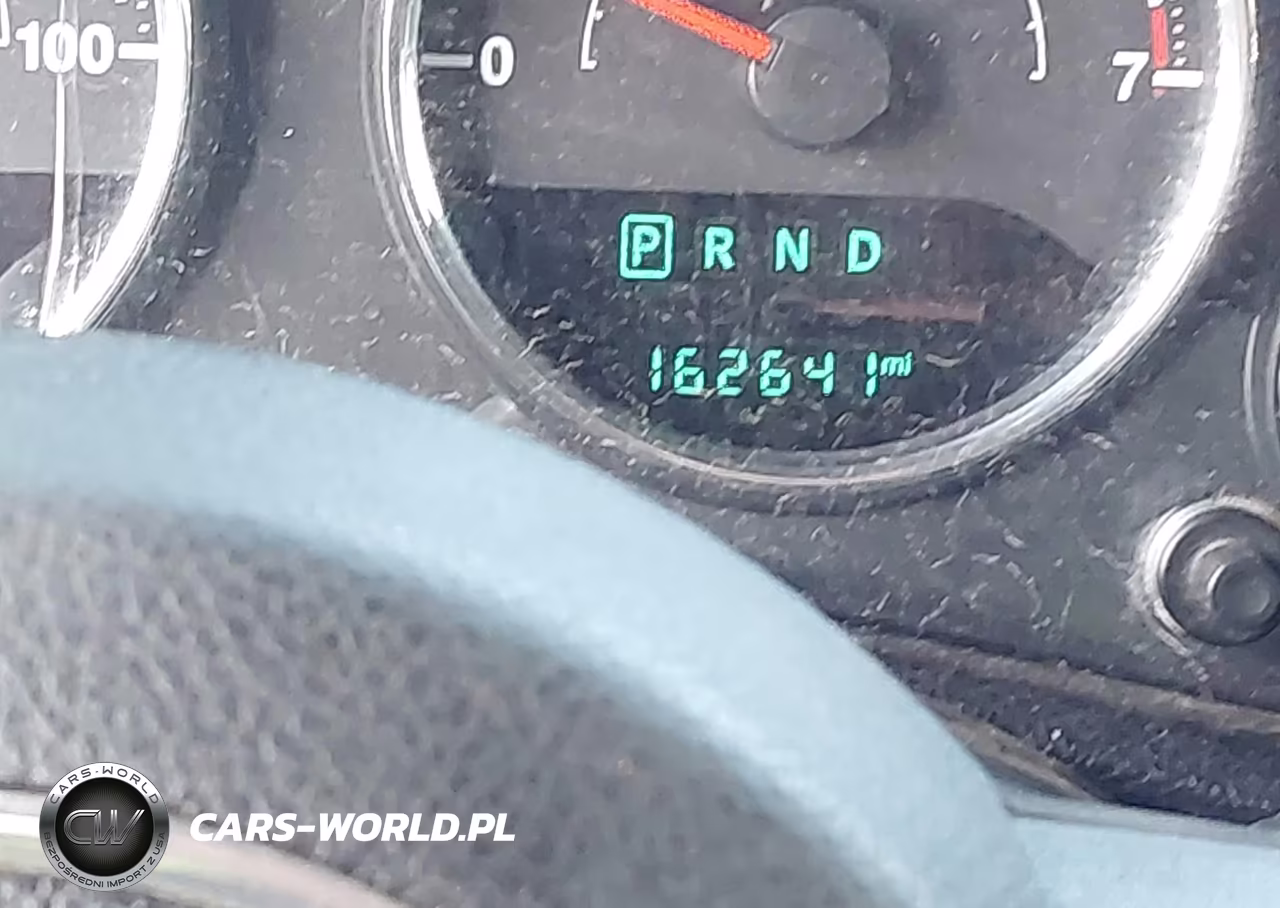 2015 Jeep Wrangler Unlimited Sport VIN:1C4BJWDG8FL689731 - 15