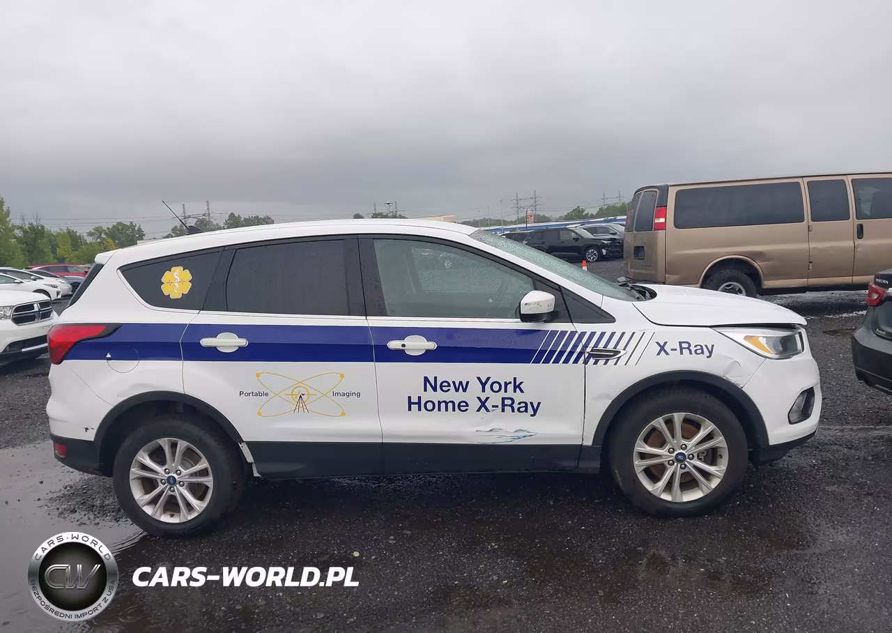 2019 Ford Escape Se VIN:1FMCU9GD5KUA06687 - 13