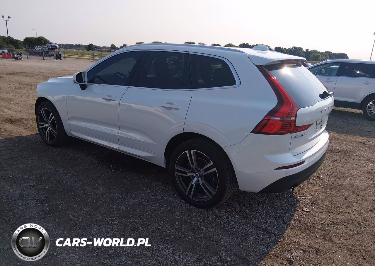 2021 Volvo Xc60 T5 Momentum VIN:YV4102RK8M1695040 - 3