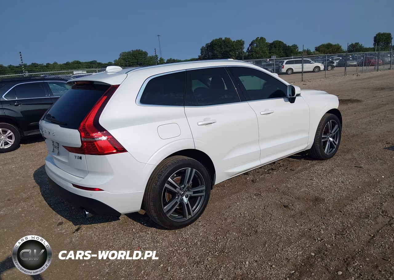 2021 Volvo Xc60 T5 Momentum VIN:YV4102RK8M1695040 - 4