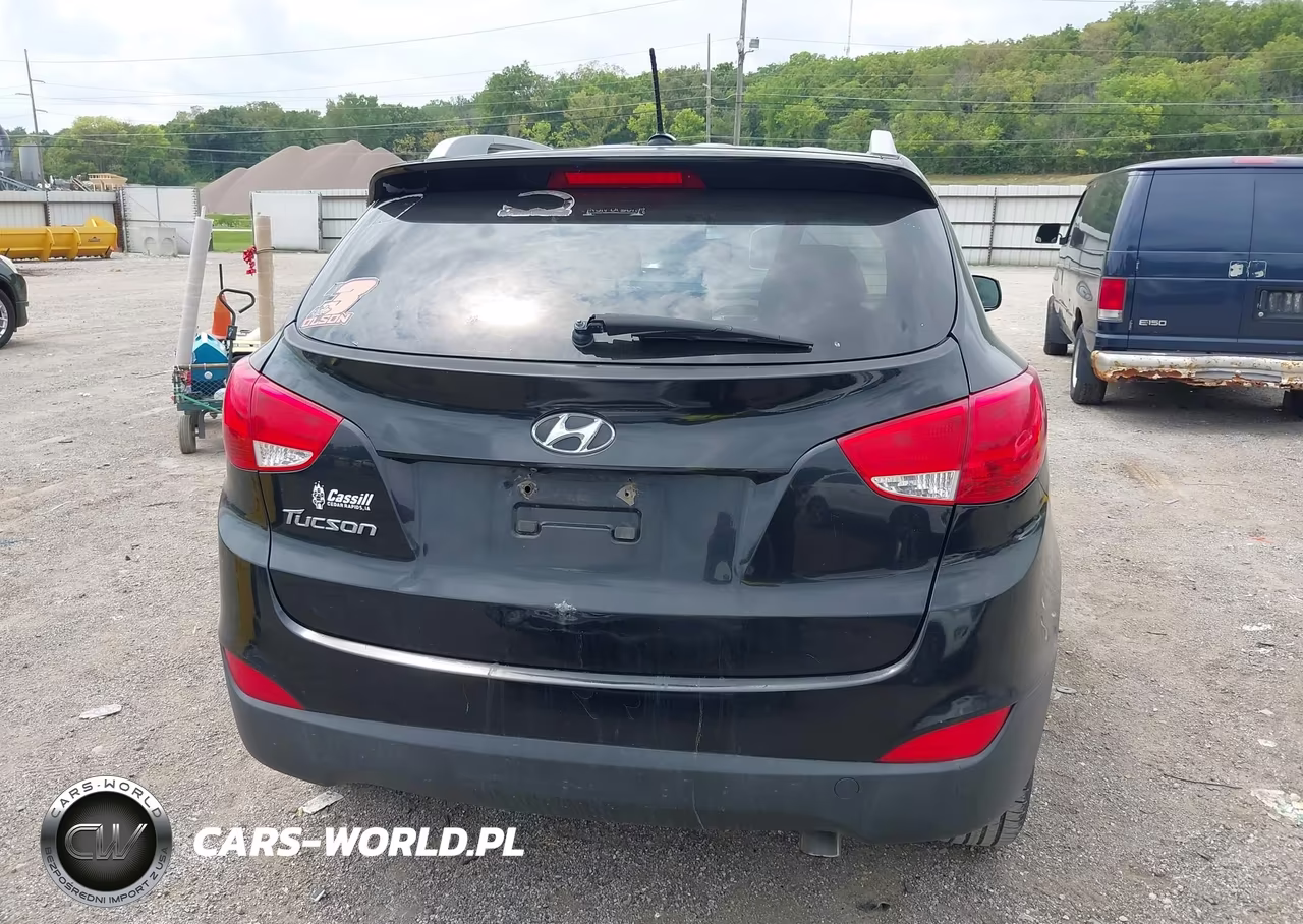 2015 Hyundai Tucson Se VIN:KM8JU3AG2FU980169 - 17