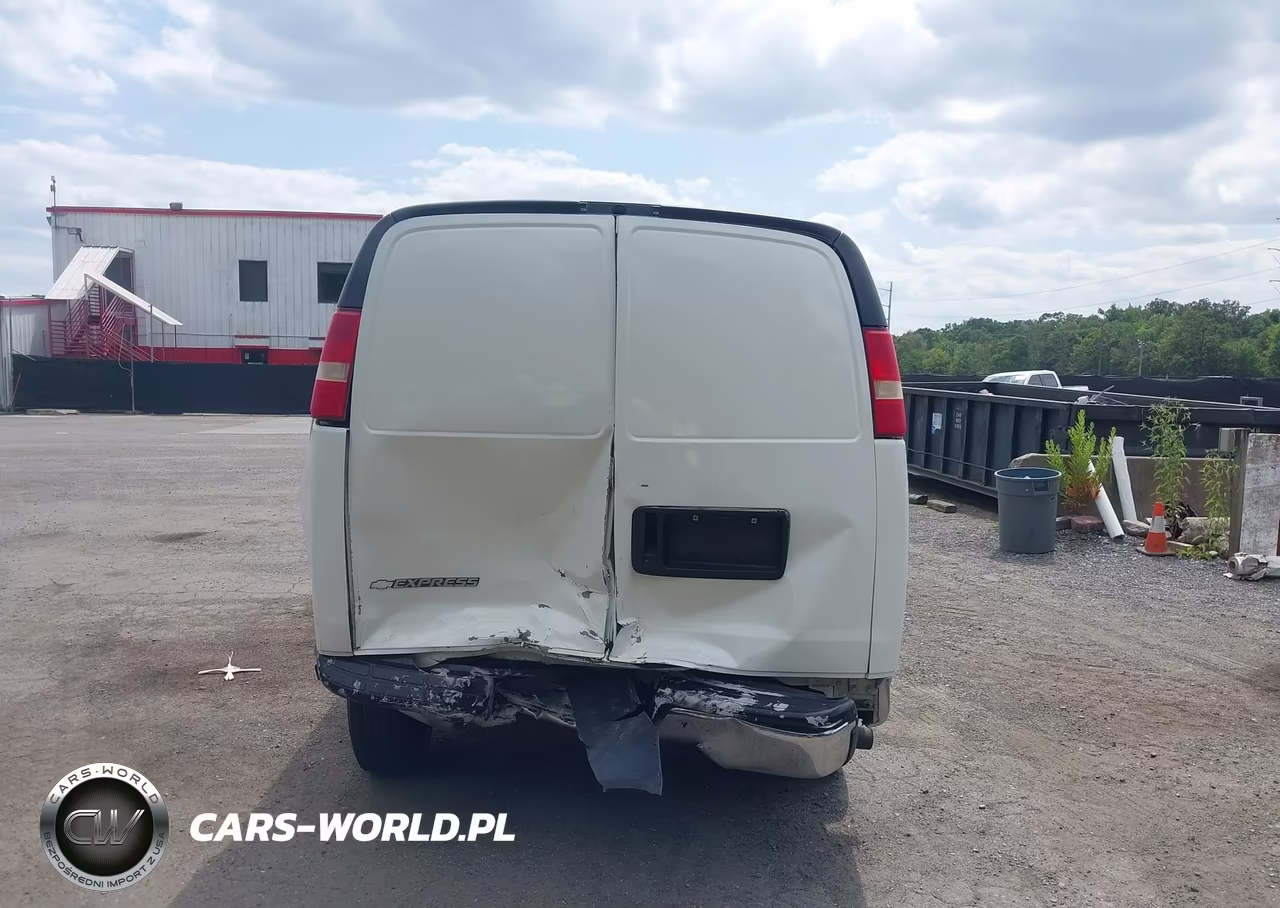 2005 Chevrolet Express VIN:1GCGG25V351266351 - 16