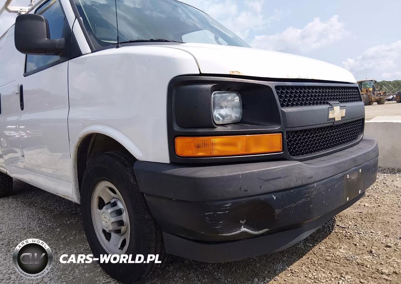 2017 Chevrolet Express 2500 Work Van VIN:1GCWGAFF8H1146921 - 17