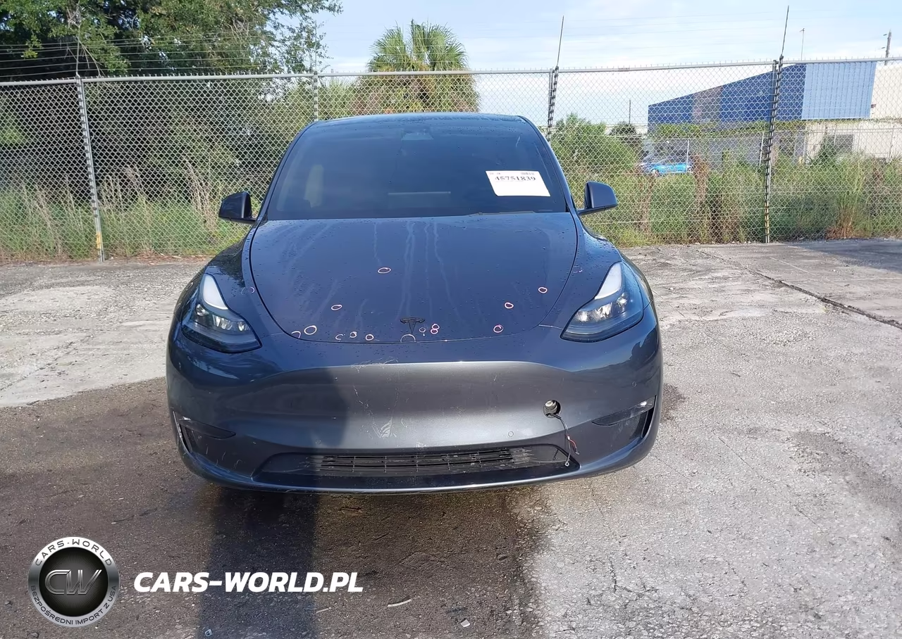 2022 Tesla Model Y Performance Dual Motor All-Wheel Drive VIN:7SAYGDEF3NF404313 - 11