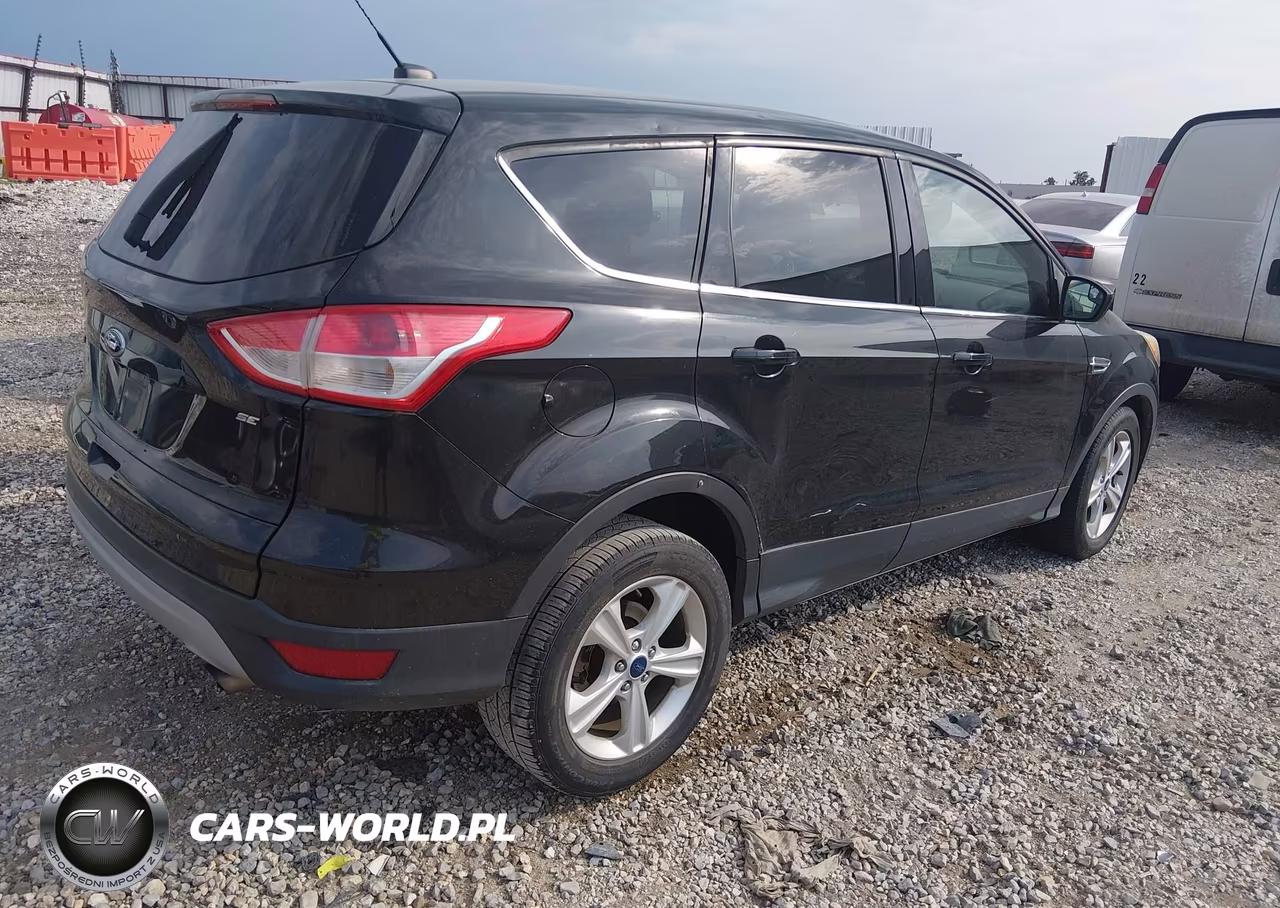 2015 Ford Escape Se VIN:1FMCU0G76FUA17404 - 4