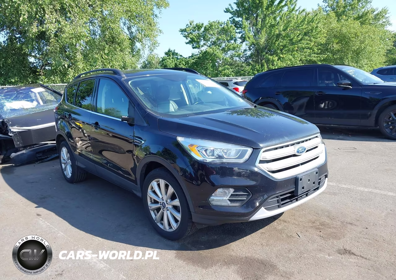2019 Ford Escape Sel