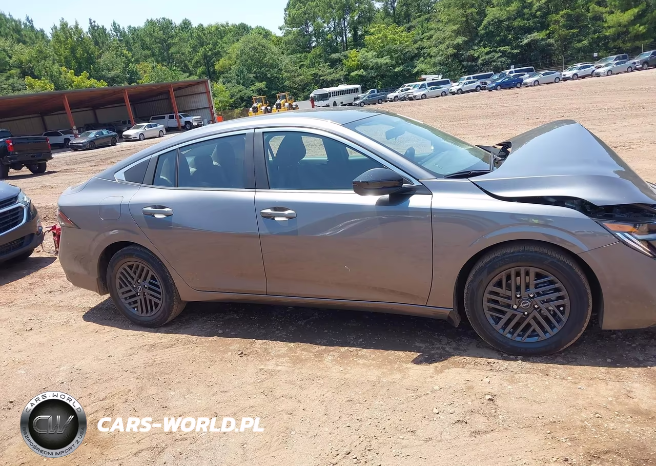2026 Nissan Sentra Sv VIN:3N1AB9CV3TY279967 - 13