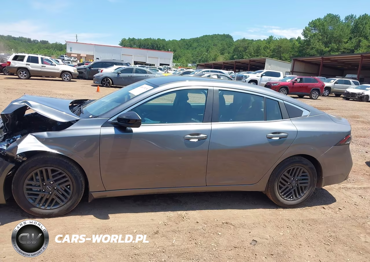 2026 Nissan Sentra Sv VIN:3N1AB9CV3TY279967 - 14