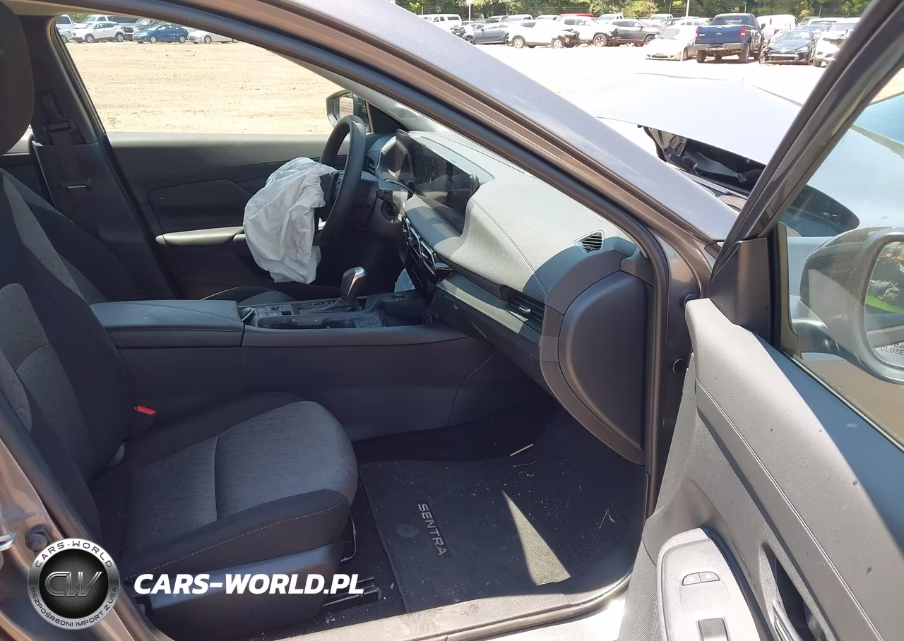 2026 Nissan Sentra Sv VIN:3N1AB9CV3TY279967 - 5