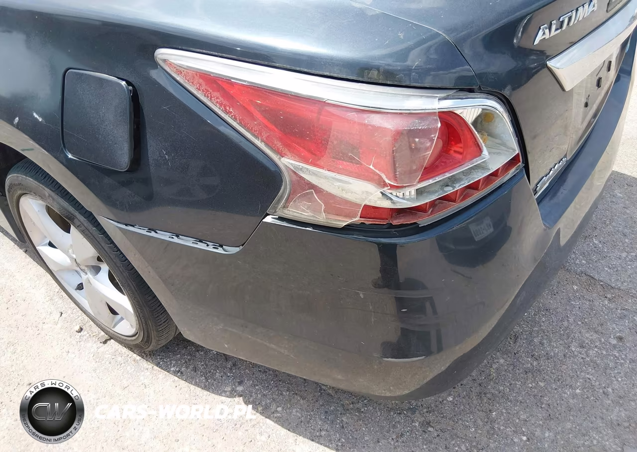 2014 Nissan Altima 2.5 S VIN:1N4AL3AP4EC120372 - 14
