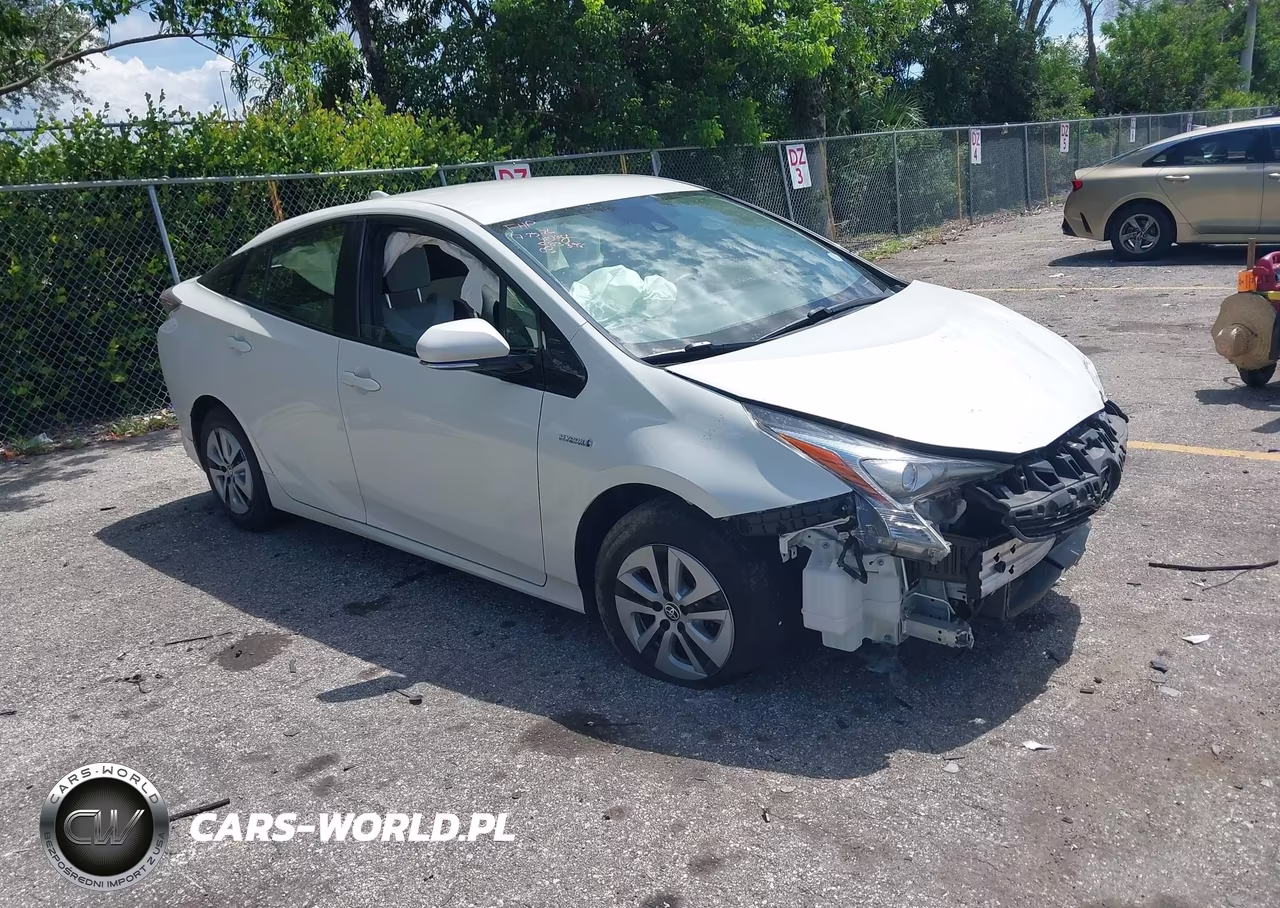 2017 Toyota Prius Three – zdjęcie 1 z 16