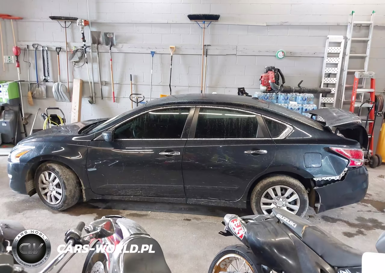 2015 Nissan Altima 2.5 S VIN:1N4AL3AP3FC159410 - 14