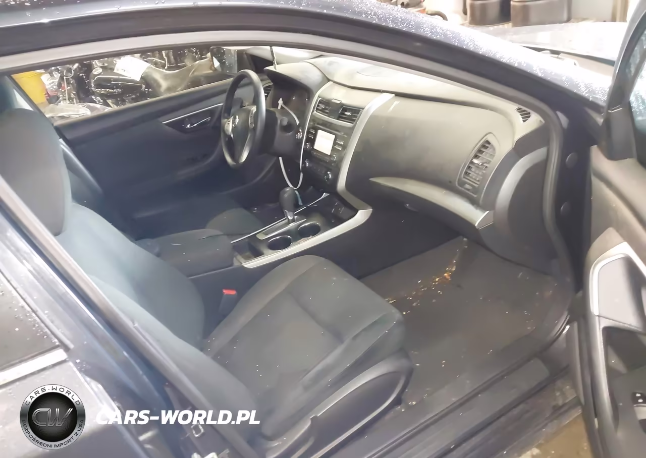 2015 Nissan Altima 2.5 S VIN:1N4AL3AP3FC159410 - 5