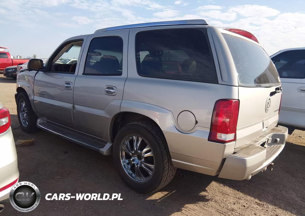 2004 Cadillac Escalade Standard VIN:1GYEC63T04R248024 - 3
