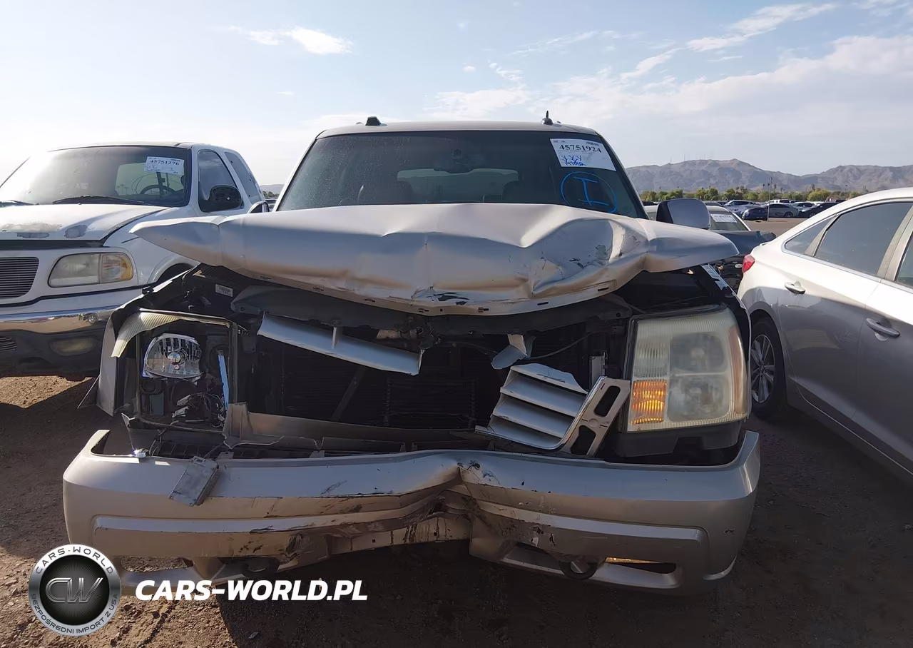 2004 Cadillac Escalade Standard VIN:1GYEC63T04R248024 - 6