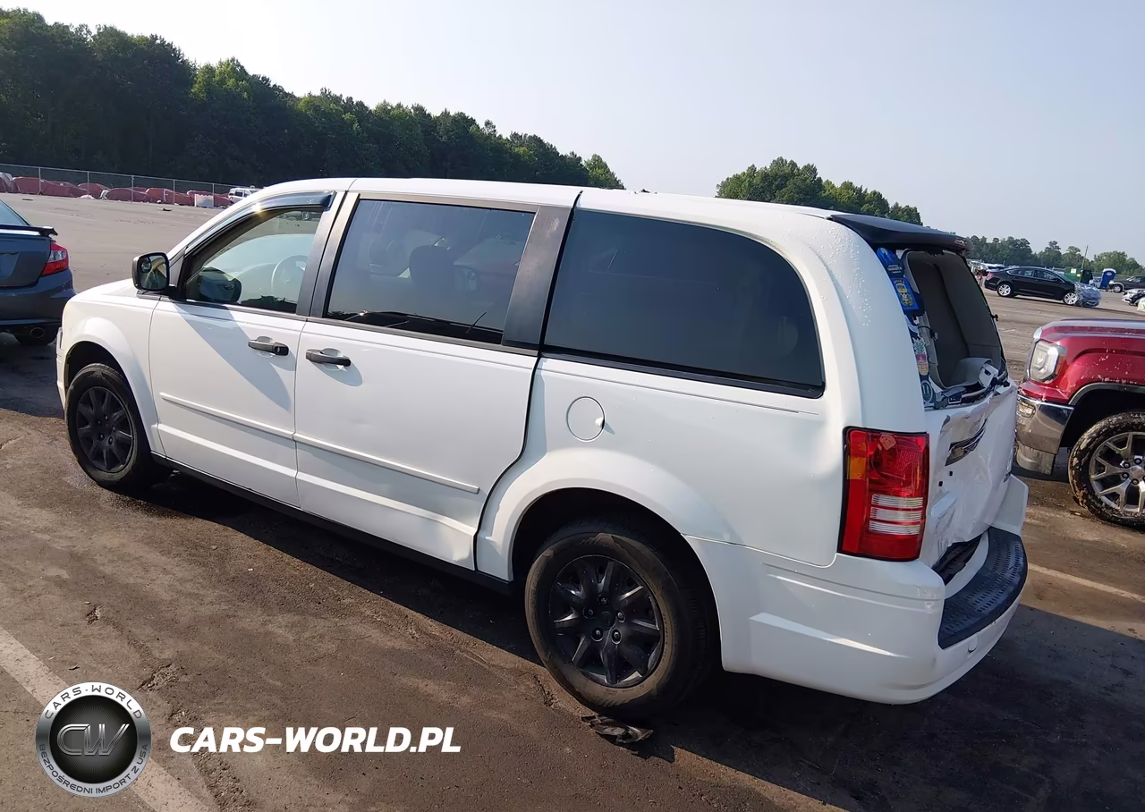 2008 Chrysler Town & Country Lx VIN:2A8HR44H68R671067 - 3