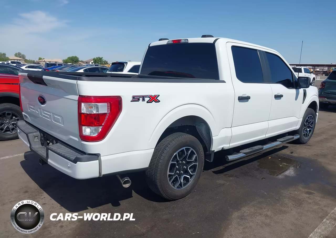2023 Ford F-150 Xl VIN:1FTEW1C56PFB93702 - 4