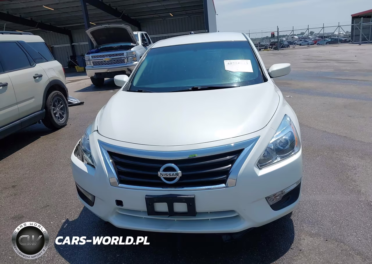 2014 Nissan Altima 2.5 S VIN:1N4AL3AP6EN380910 - 12