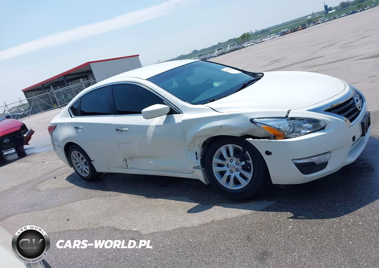 2014 Nissan Altima 2.5 S VIN:1N4AL3AP6EN380910 - 13