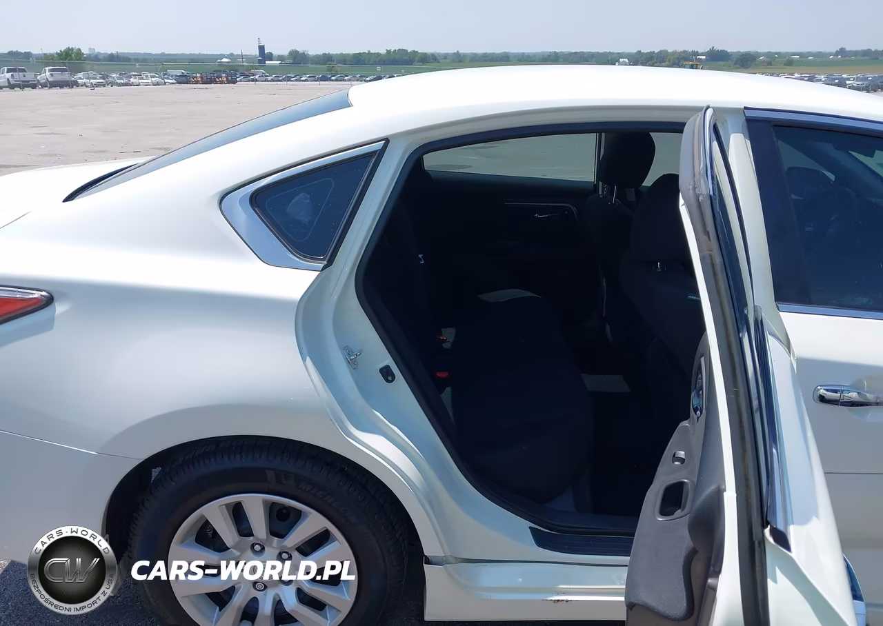 2014 Nissan Altima 2.5 S VIN:1N4AL3AP6EN380910 - 8