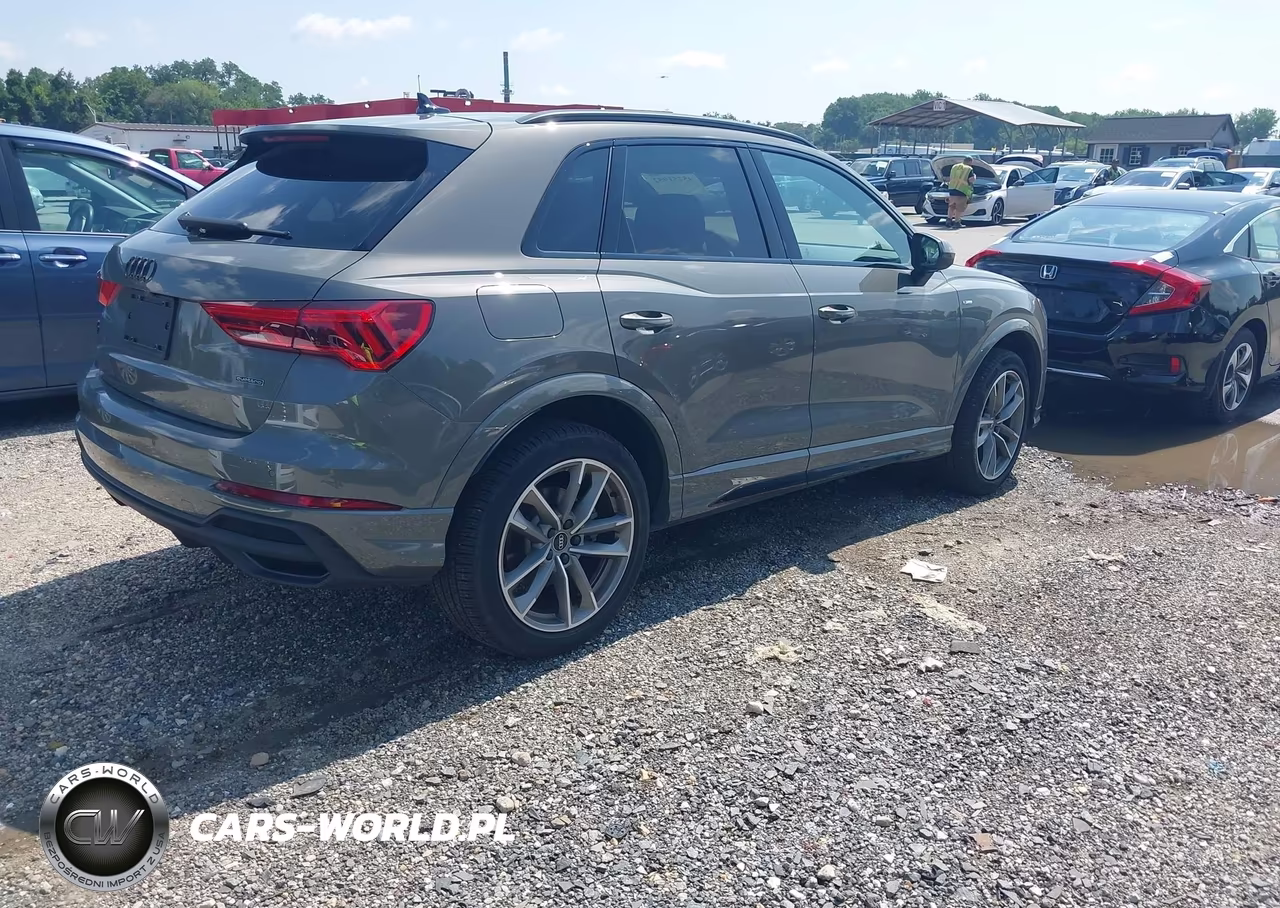 2025 Audi Q3 Premium 45 Tfsi S Line Quattro Tiptronic VIN:WA1DECF34S1031751 - 4