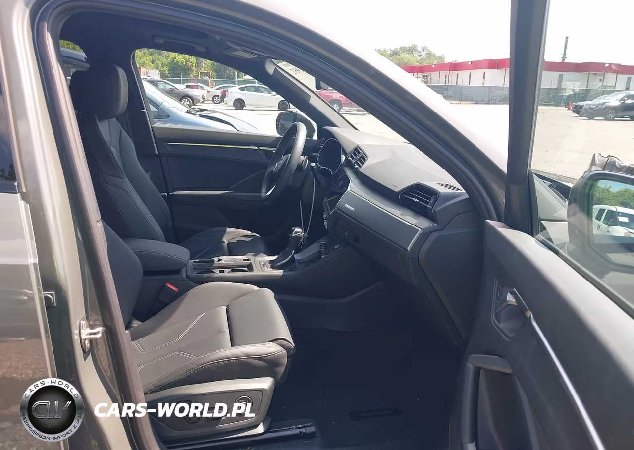 2025 Audi Q3 Premium 45 Tfsi S Line Quattro Tiptronic VIN:WA1DECF34S1031751 - 5