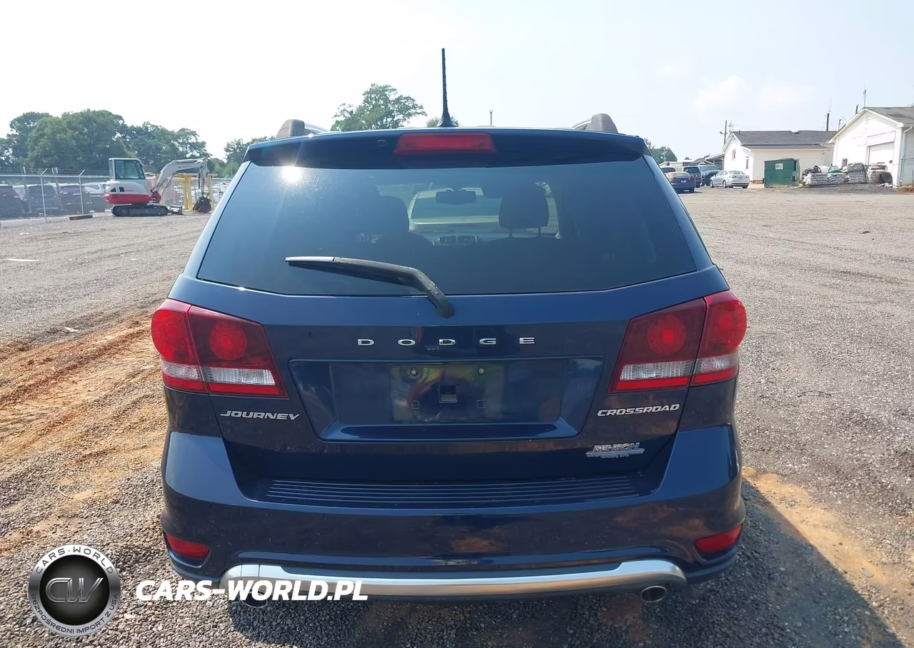2017 Dodge Journey Crossroad Plus VIN:3C4PDCGG8HT705537 - 16
