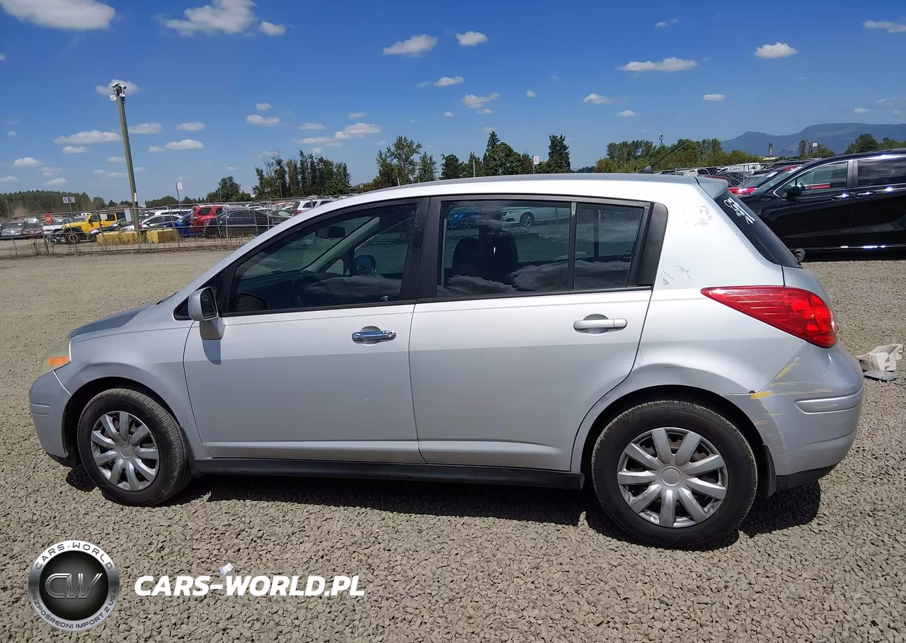 2009 Nissan Versa 1.8S VIN:3N1BC13E39L352862 - 15