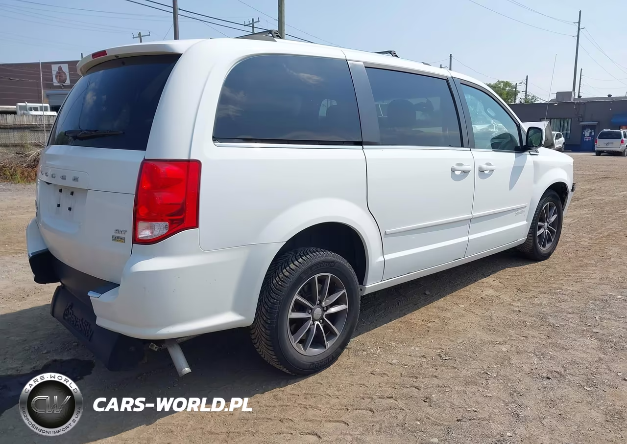 2017 Dodge Grand Caravan Sxt VIN:2C4RDGCG4HR818281 - 4