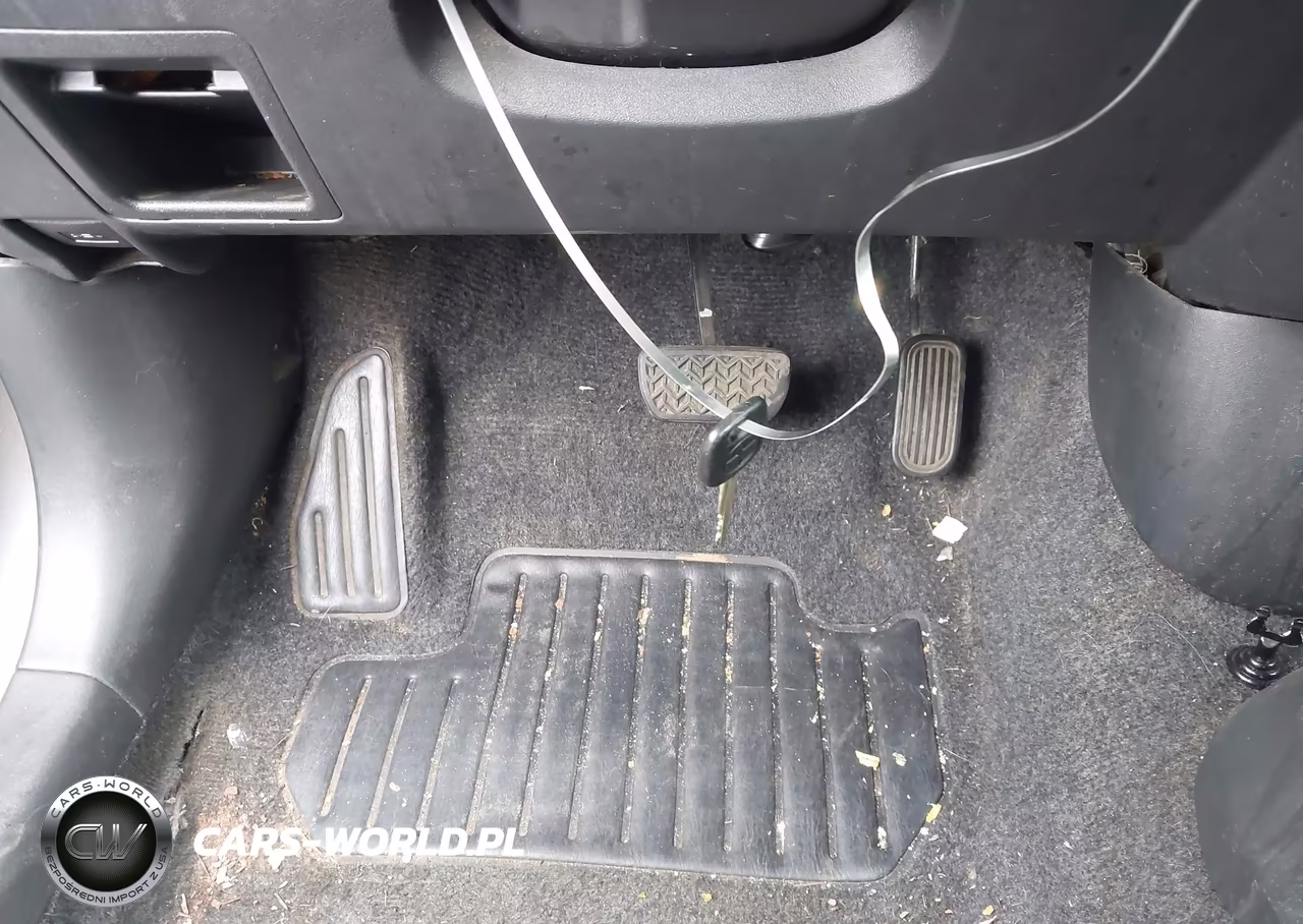 2006 Scion Xb VIN:JTLKT324764111085 - 11