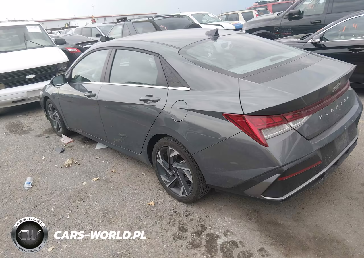 2025 Hyundai Elantra Sel Convenience VIN:KMHLS4DG0SU018205 - 3