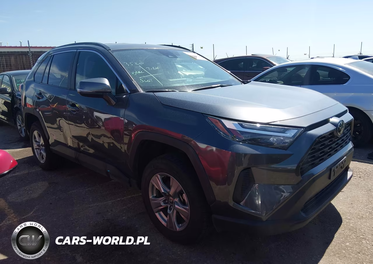 2025 Toyota Rav4 Xle – zdjęcie 1 z 18