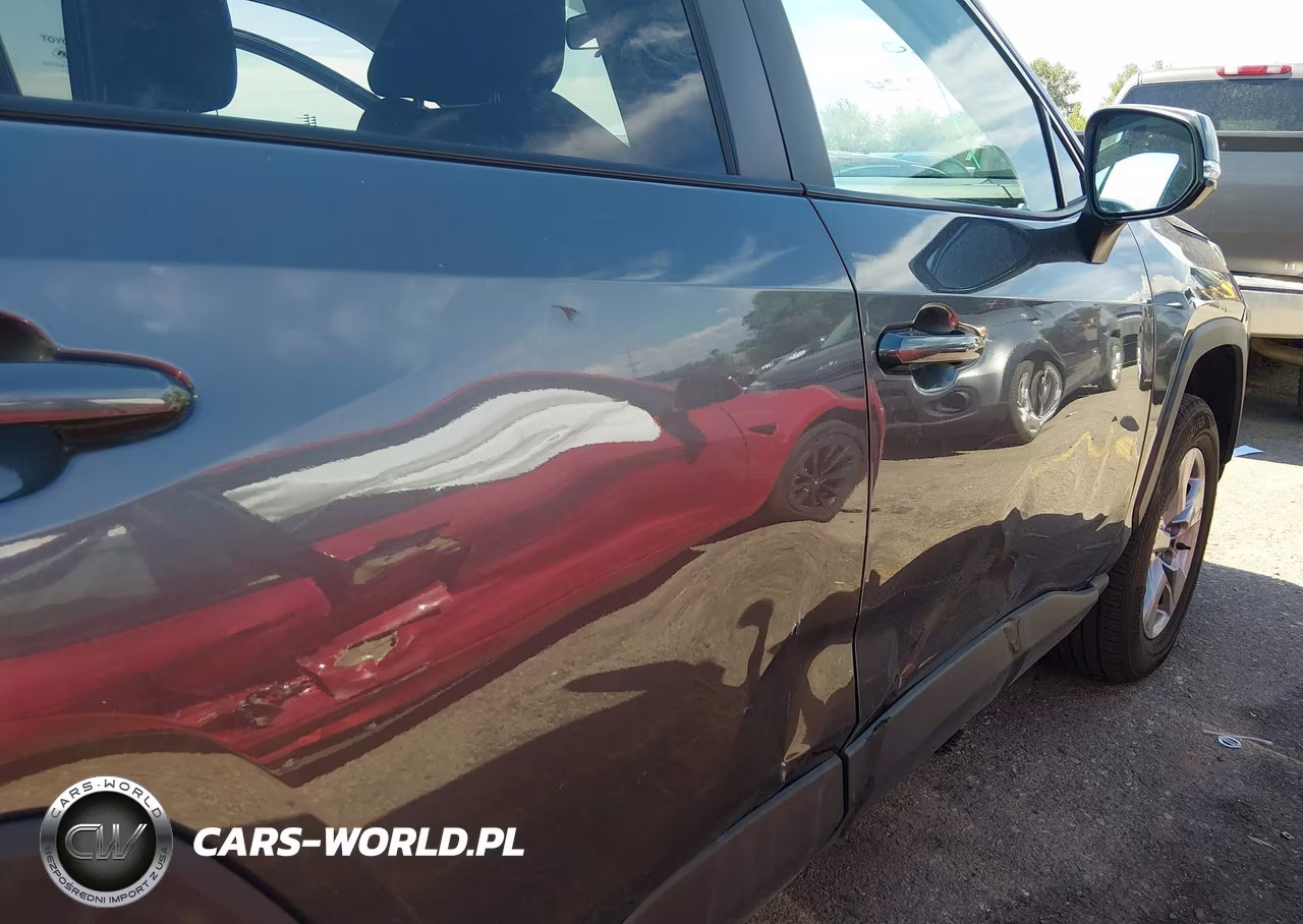 2025 Toyota Rav4 Xle VIN:2T3P1RFV0SC547384 - 17