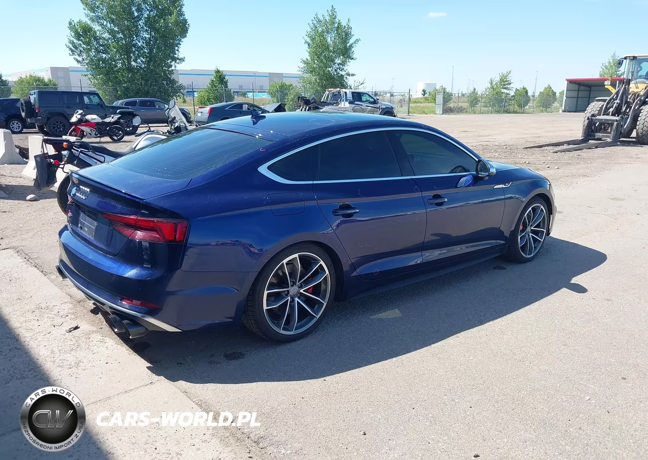 2018 Audi S5 3.0T Premium Plus VIN:WAUC4CF5XJA066909 - 4