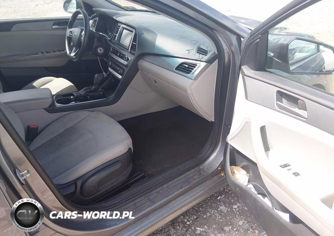 2019 Hyundai Sonata Se VIN:5NPE24AFXKH789810 - 5