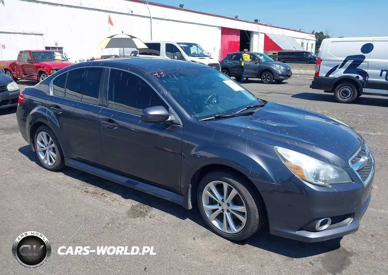 2013 Subaru Legacy 2.5I Limited – zdjęcie 1 z 18