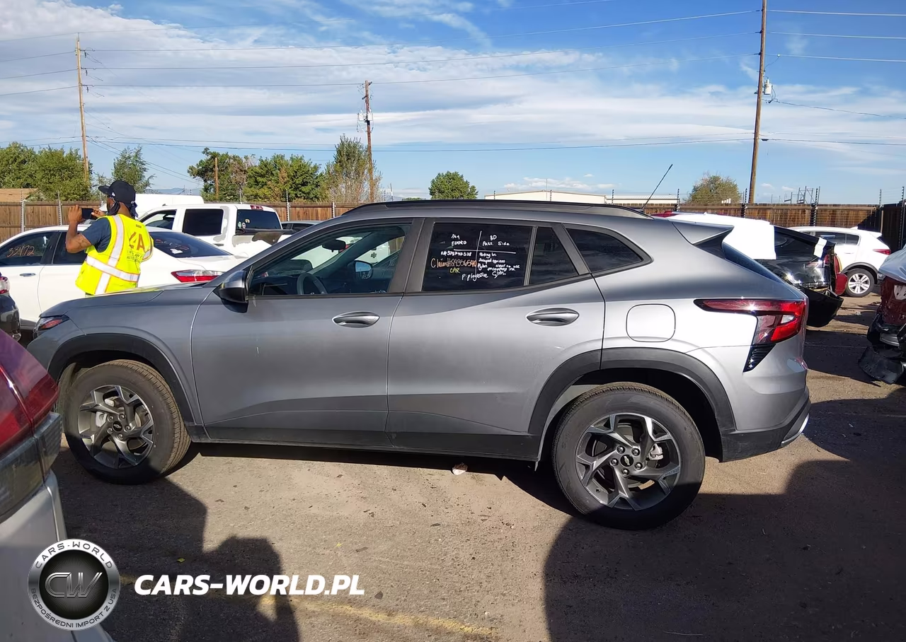 2025 Chevrolet Trax Fwd Lt VIN:KL77LHEP9SC235764 - 13