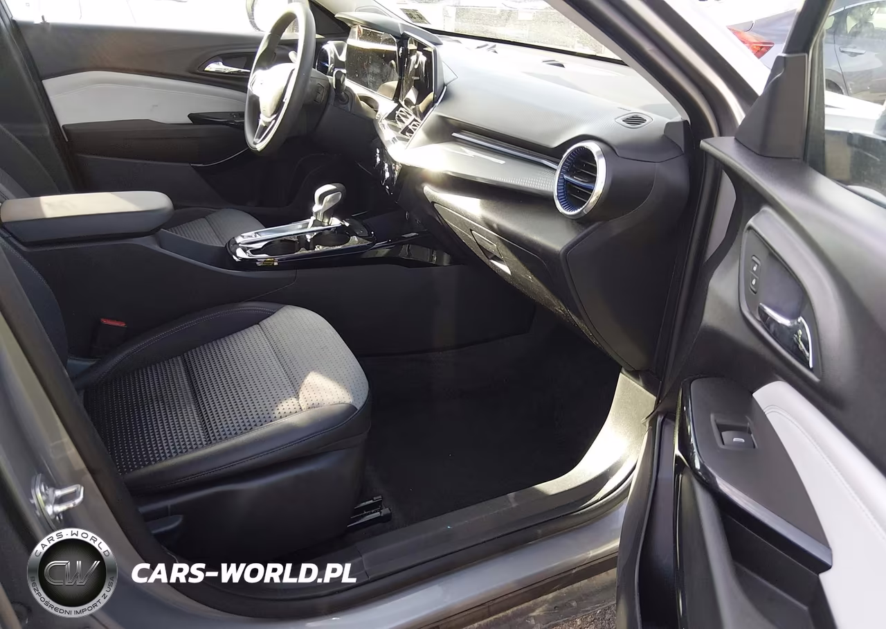 2025 Chevrolet Trax Fwd Lt VIN:KL77LHEP9SC235764 - 5