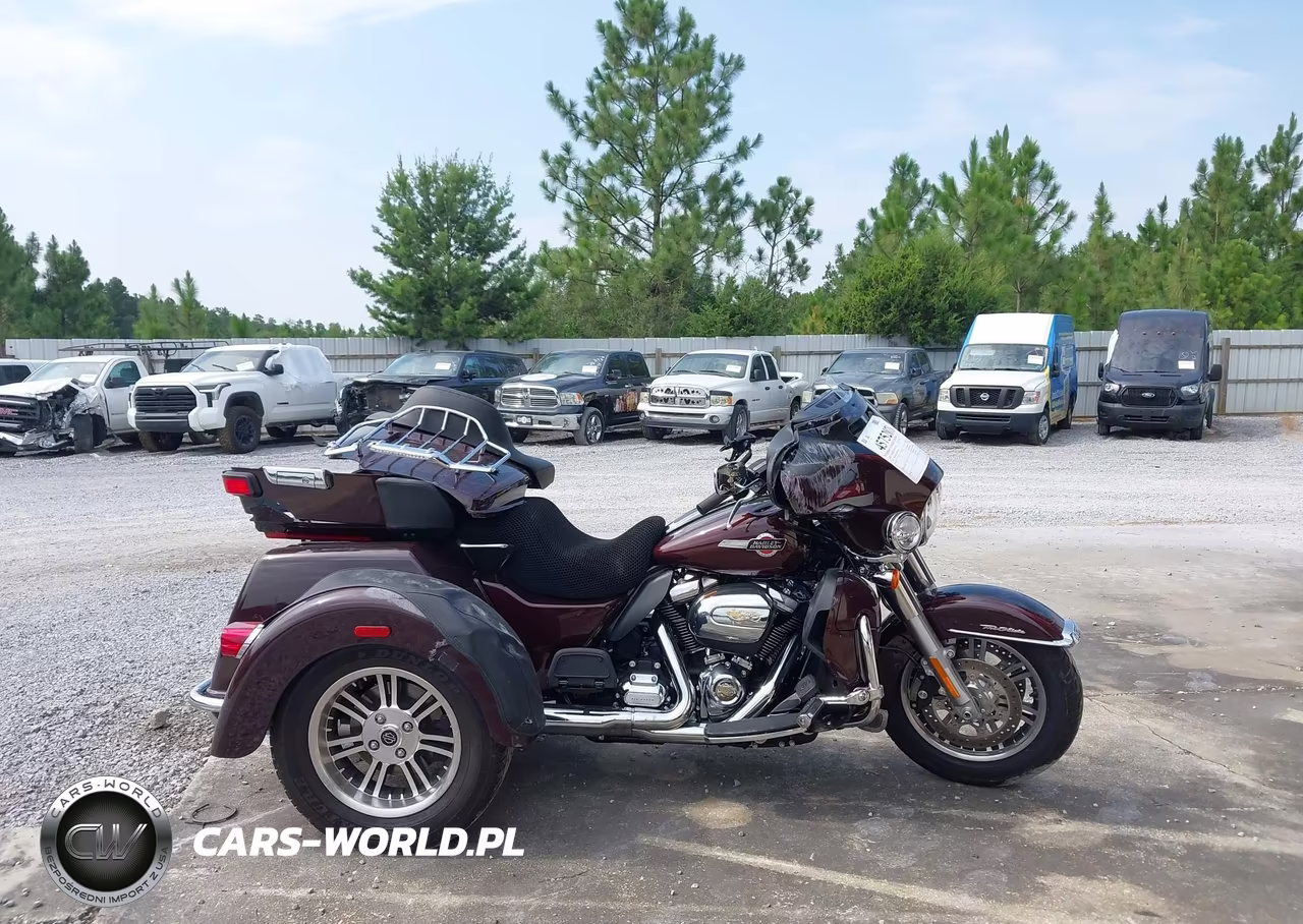 2022 Harley-Davidson Flhtcutg VIN:1HD1MAF16NB858226 - 11