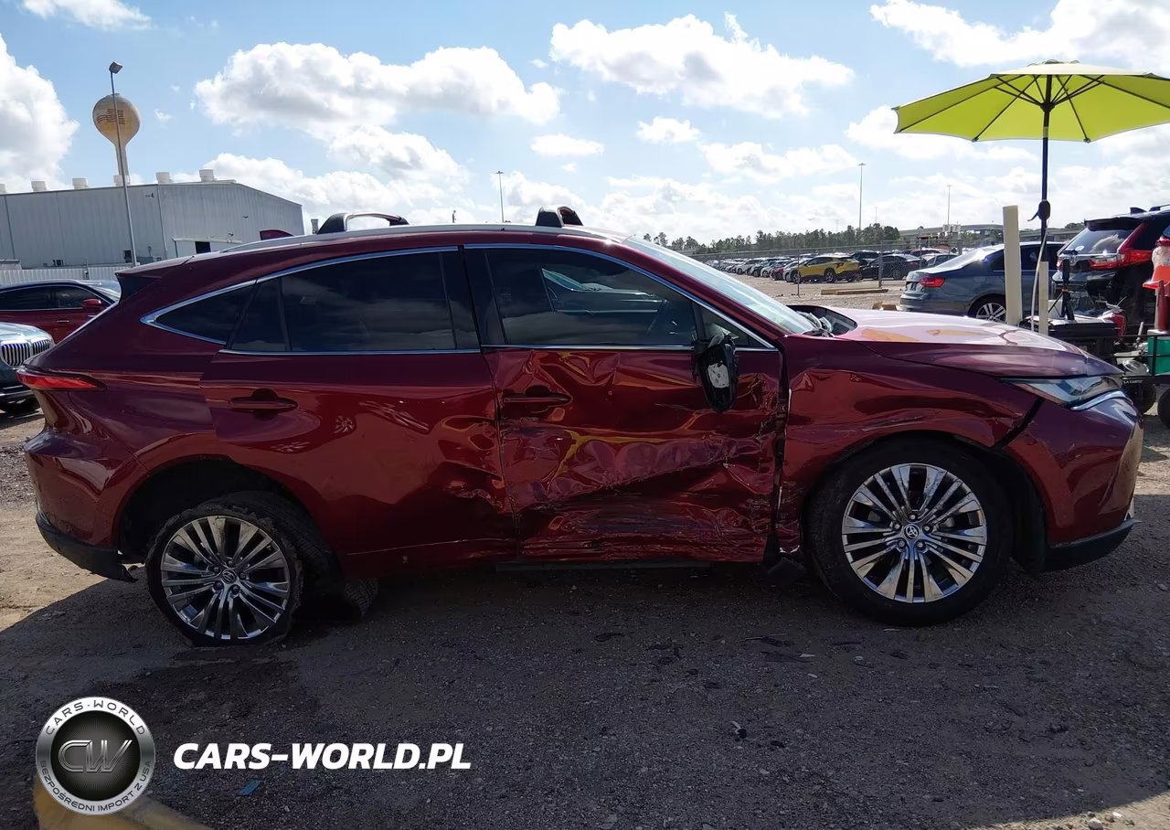 2024 Toyota Venza Limited VIN:JTEAAAAH7RJ185842 - 13
