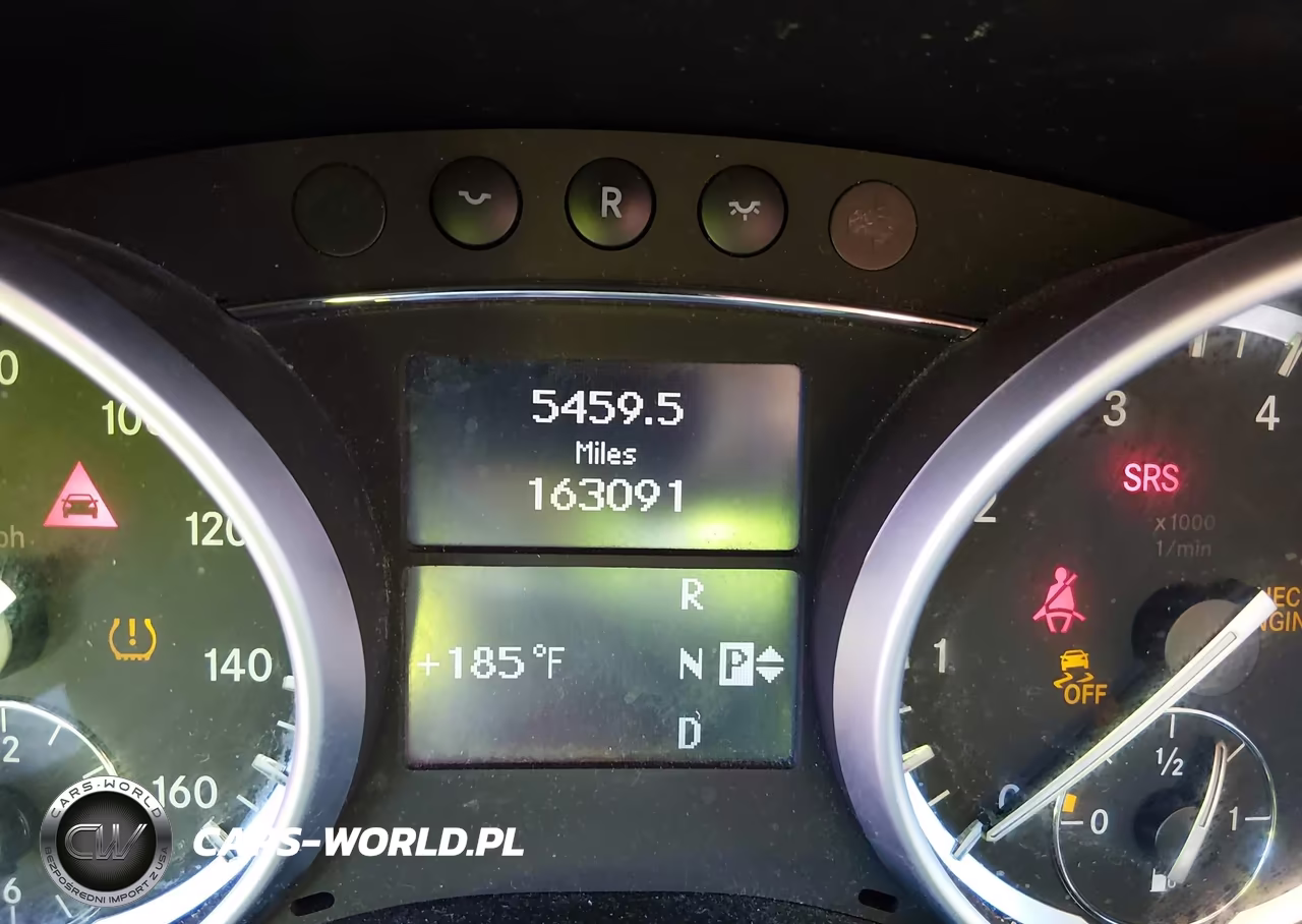 2012 Mercedes-Benz Gl 550 4Matic VIN:4JGBF8GE6CA778045 - 16