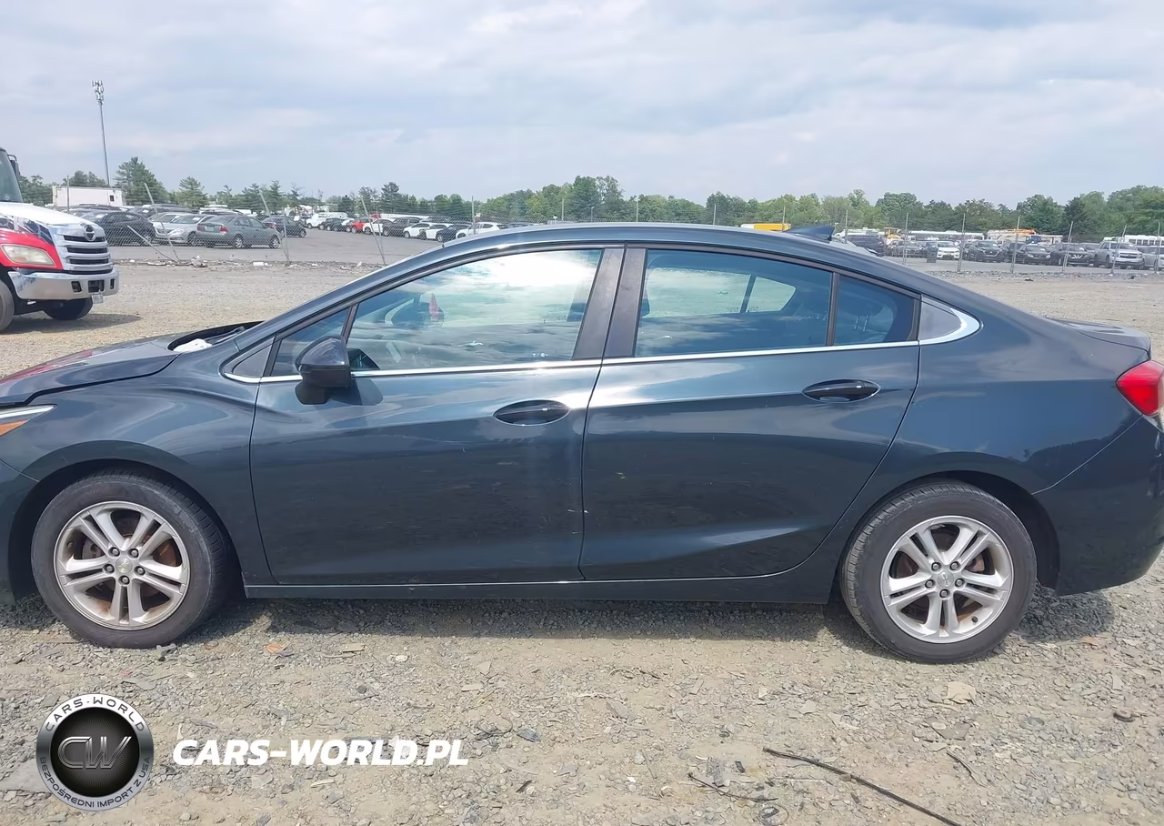 2018 Chevrolet Cruze Lt Auto VIN:1G1BE5SM4J7160424 - 13