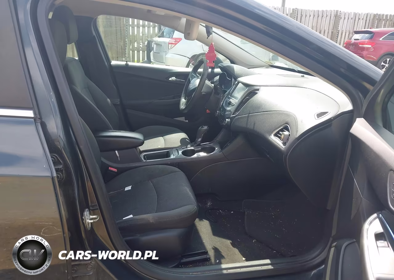 2018 Chevrolet Cruze Lt Auto VIN:1G1BE5SM4J7160424 - 5