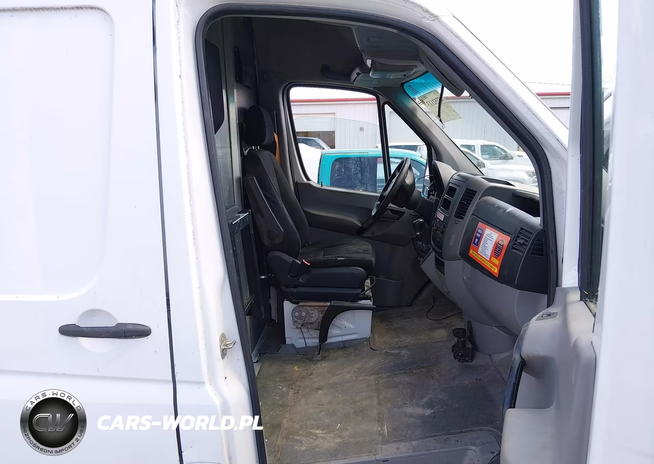 2014 Mercedes-Benz Sprinter 2500 High Roof VIN:WD3PE8DE9E5899174 - 16