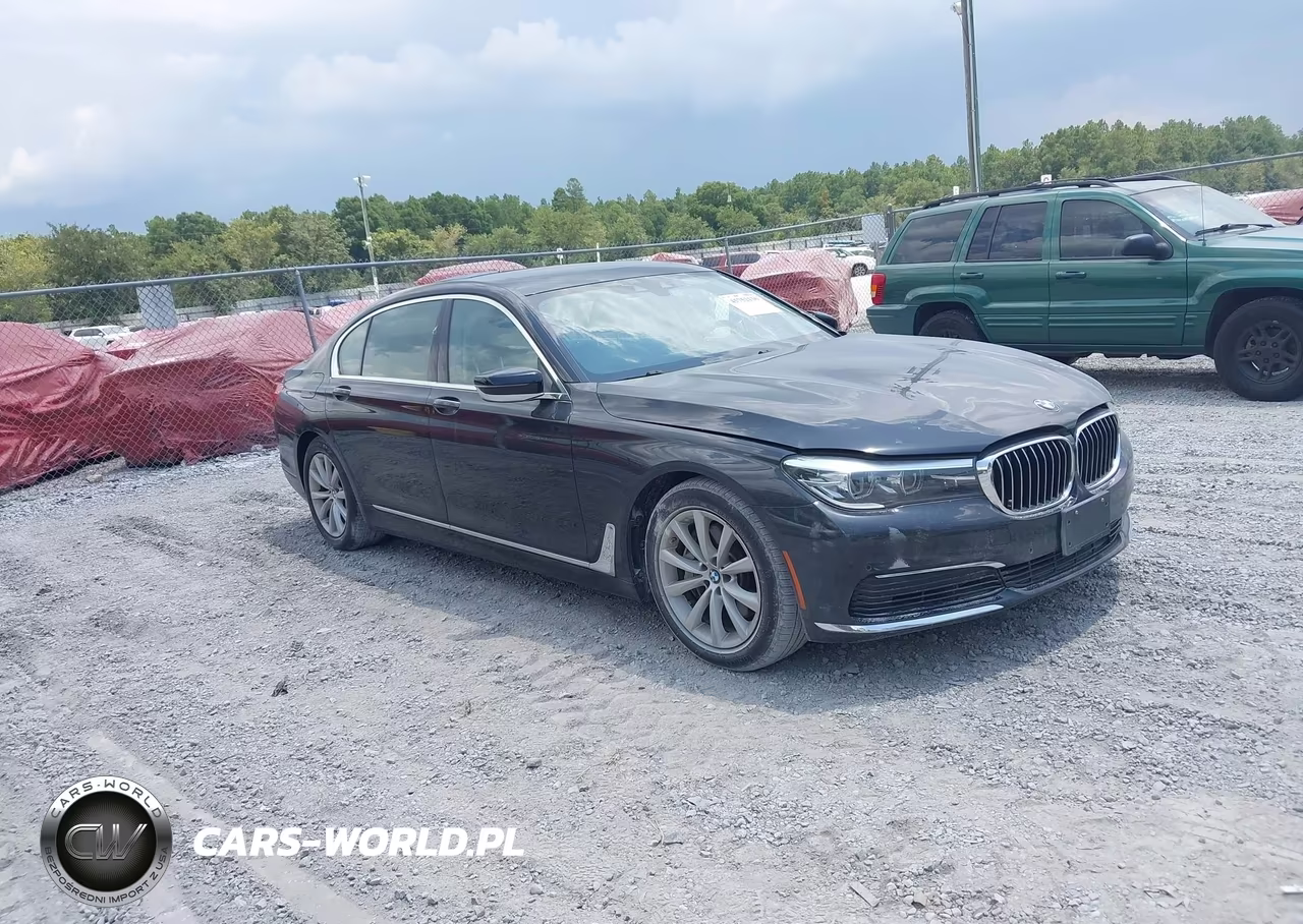2019 BMW 740I