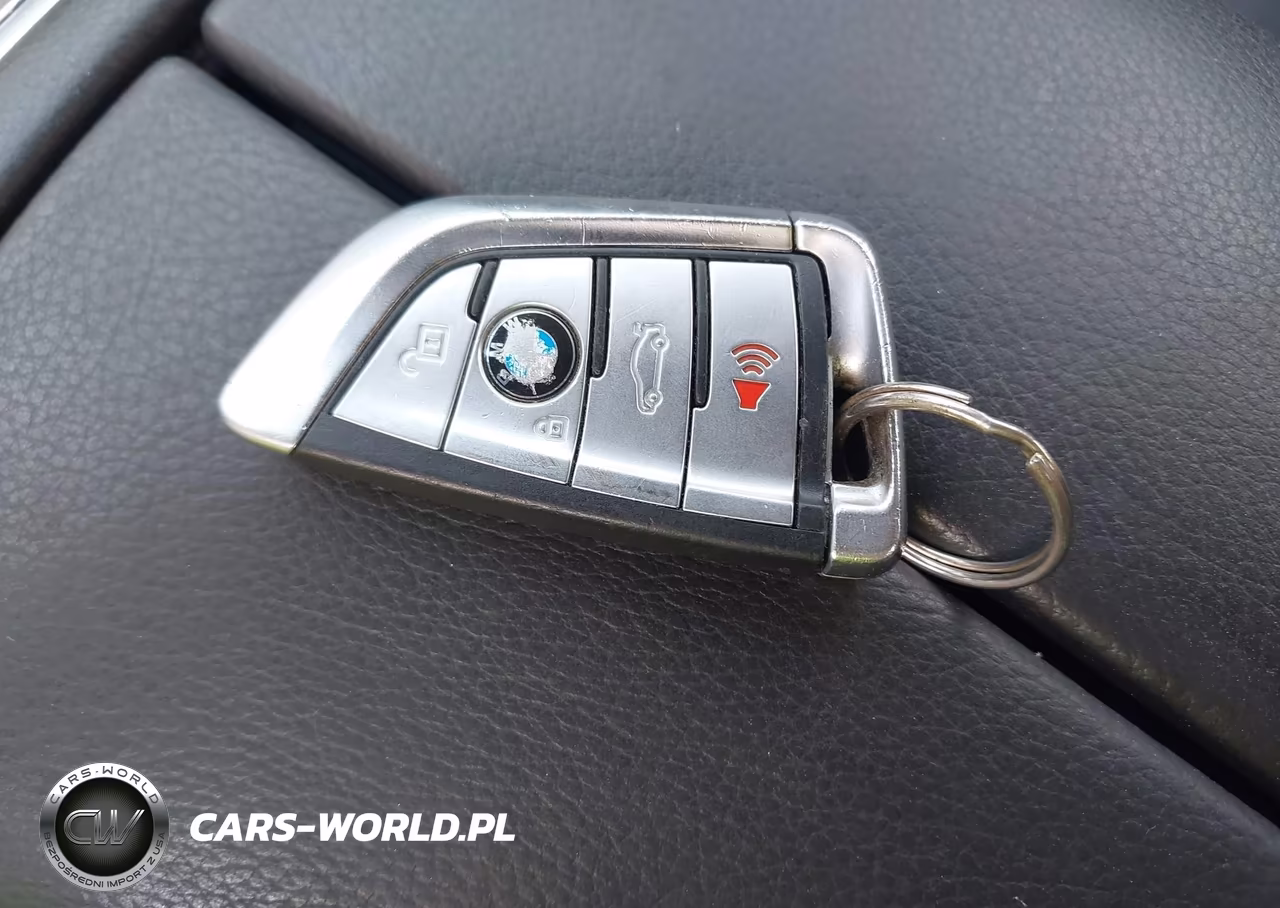 2019 BMW 740I VIN:WBA7E2C52KB216746 - 11