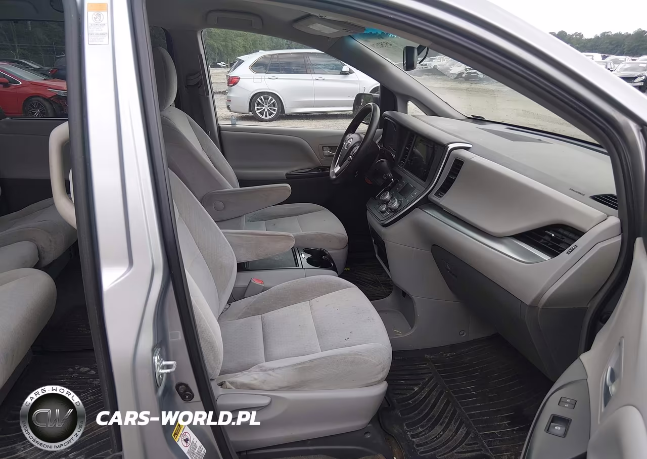 2015 Toyota Sienna Le 8 Passenger VIN:5TDKK3DC0FS629899 - 5
