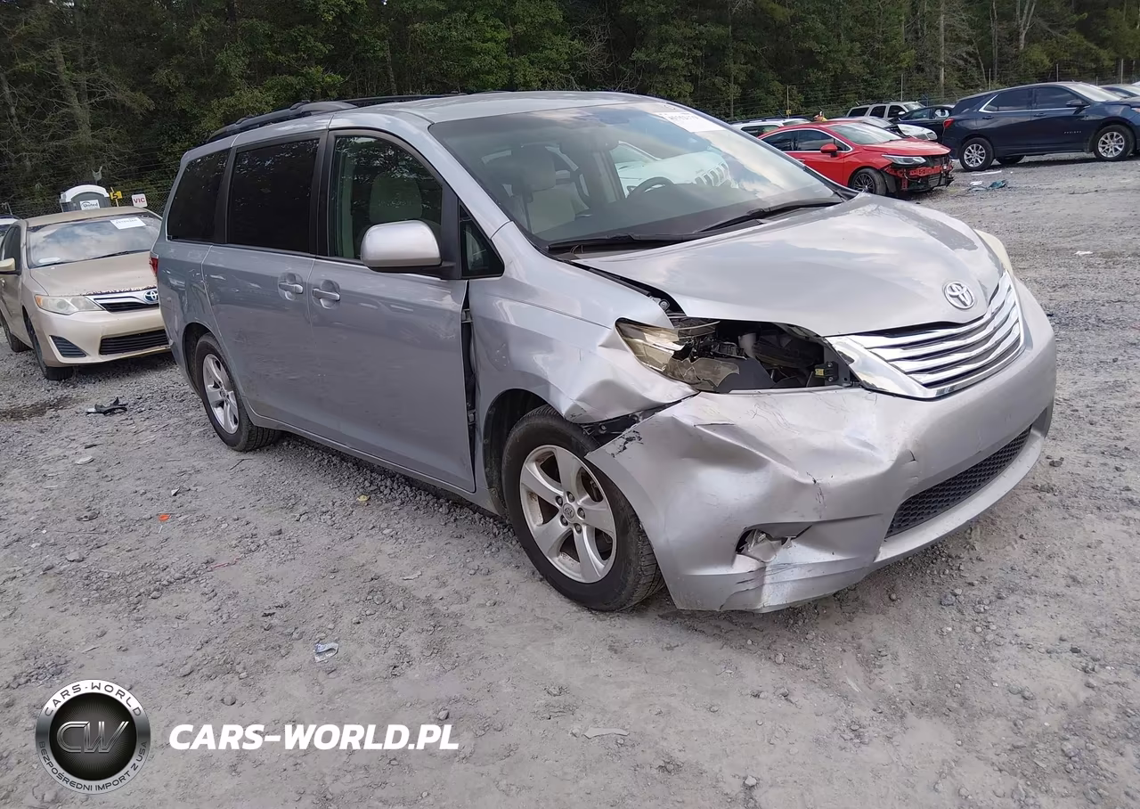 2015 Toyota Sienna Le 8 Passenger VIN:5TDKK3DC0FS629899 - 6