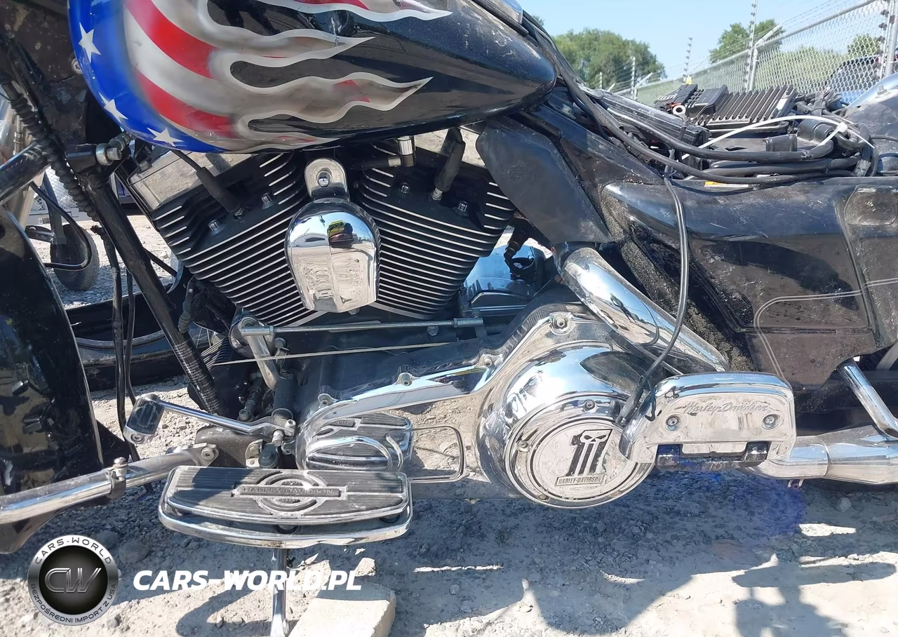 2008 Harley-Davidson Flhtcui VIN:1HD1FC4138Y603107 - 9