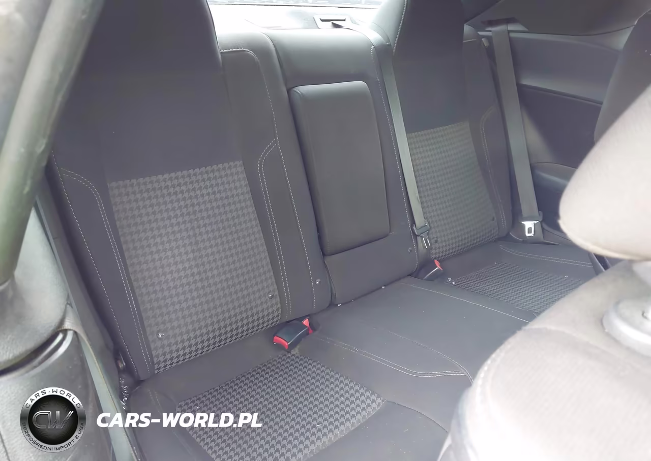 2016 Dodge Challenger Sxt VIN:2C3CDZAGXGH274995 - 8